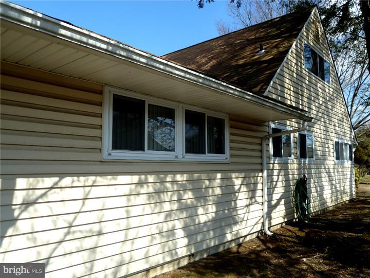 20 Firebush Road Levittown, PA 19056 - Photo 22 of 25 Exterior Side