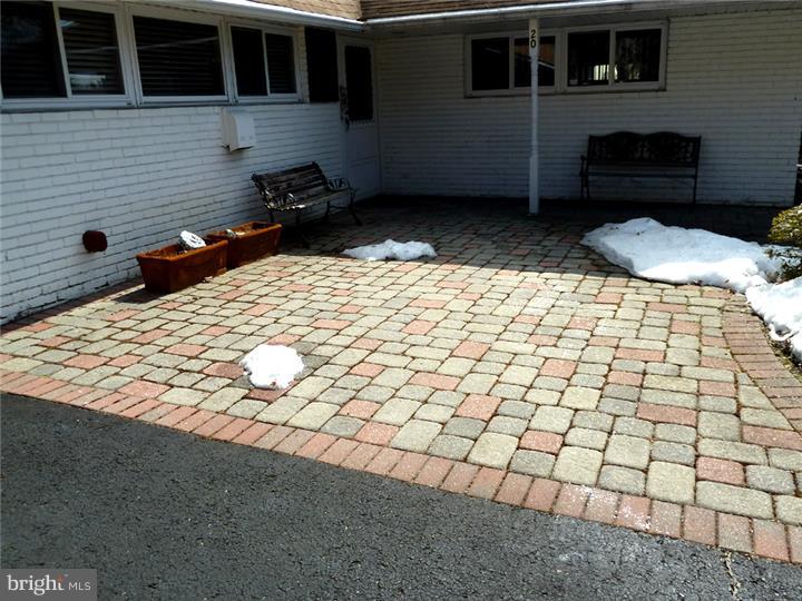 20 Firebush Road Levittown, PA 19056 - Photo 4 of 25 Patio