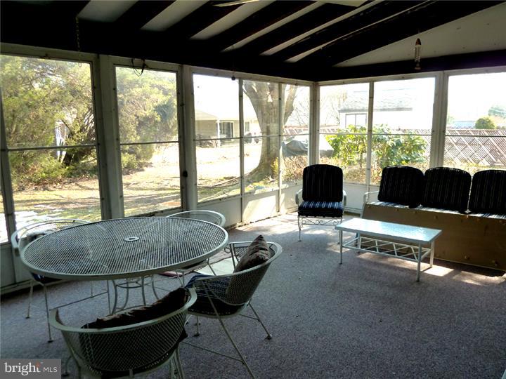 20 Firebush Road Levittown, PA 19056 - Photo 8 of 25 Sun Room