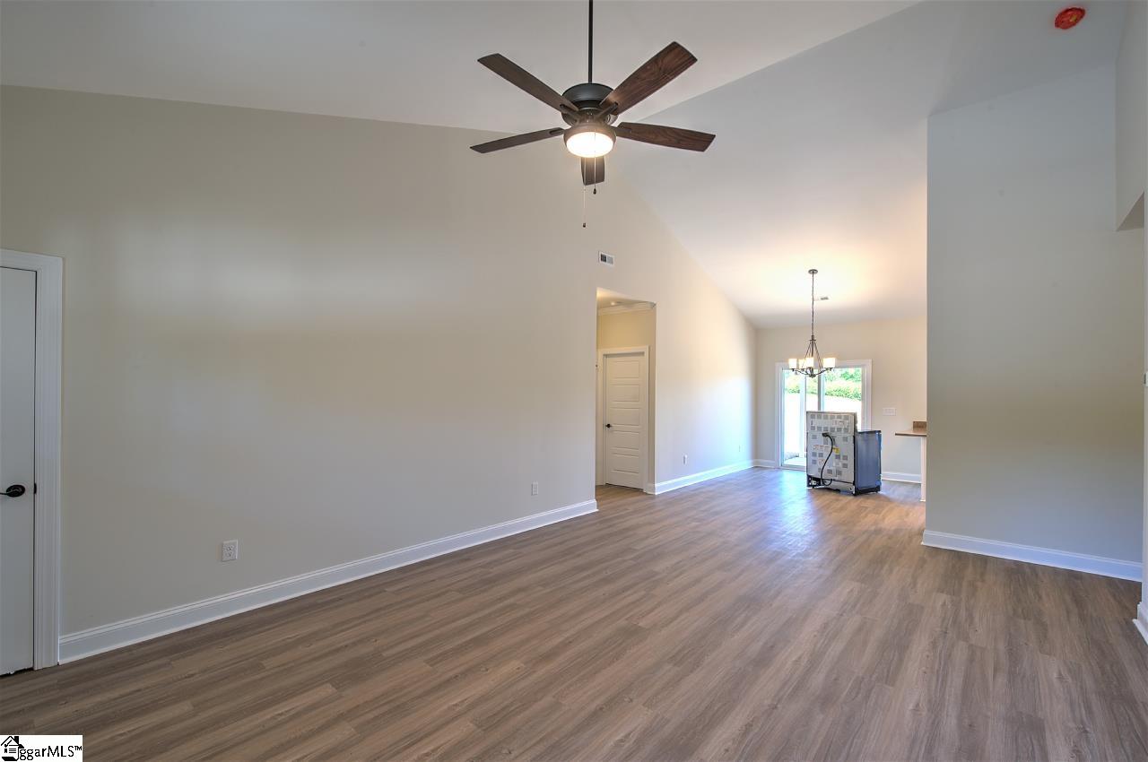 217 Boggs Road Belton, SC 29627 - Photo 9 of 32