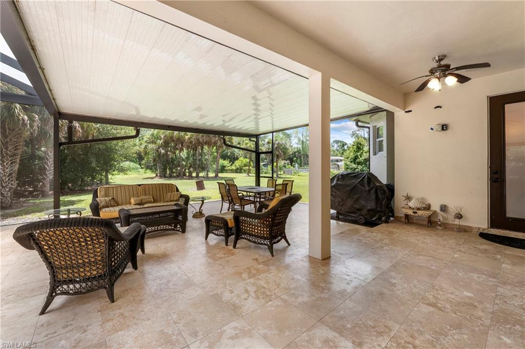 556 6th Street Southeast Naples, FL 34117 - Photo 20 of 47