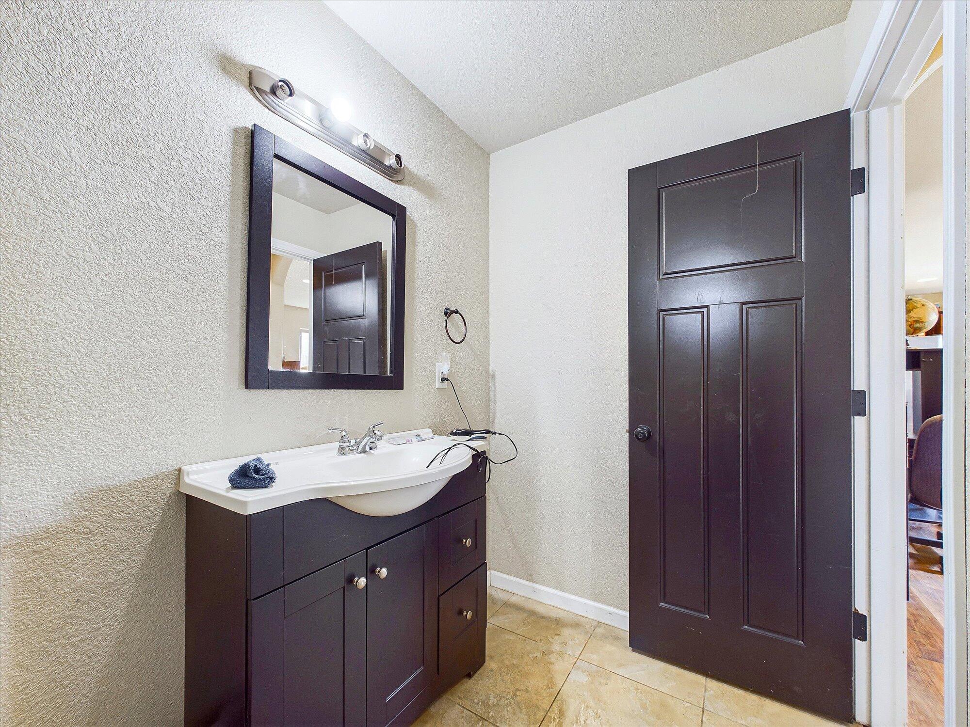 908-910 Hilda Court Rio Dell, CA 95562 - Photo 39 of 45