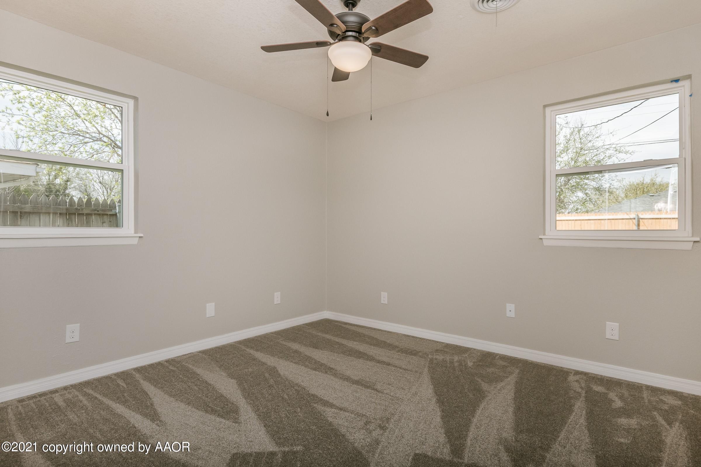 4206 Kingston Road Amarillo, TX 79109 - Photo 11 of 17 2nd Bedroom
