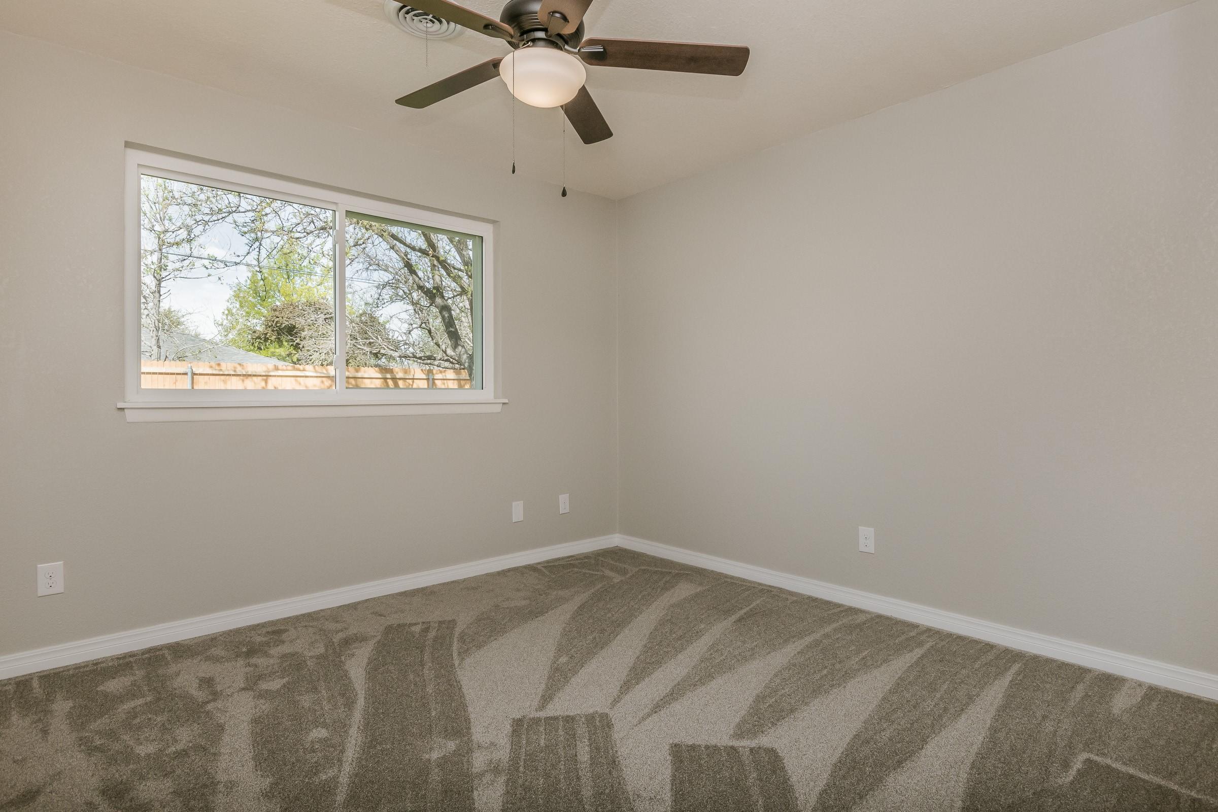 4206 Kingston Road Amarillo, TX 79109 - Photo 14 of 17 3rd Bedroom