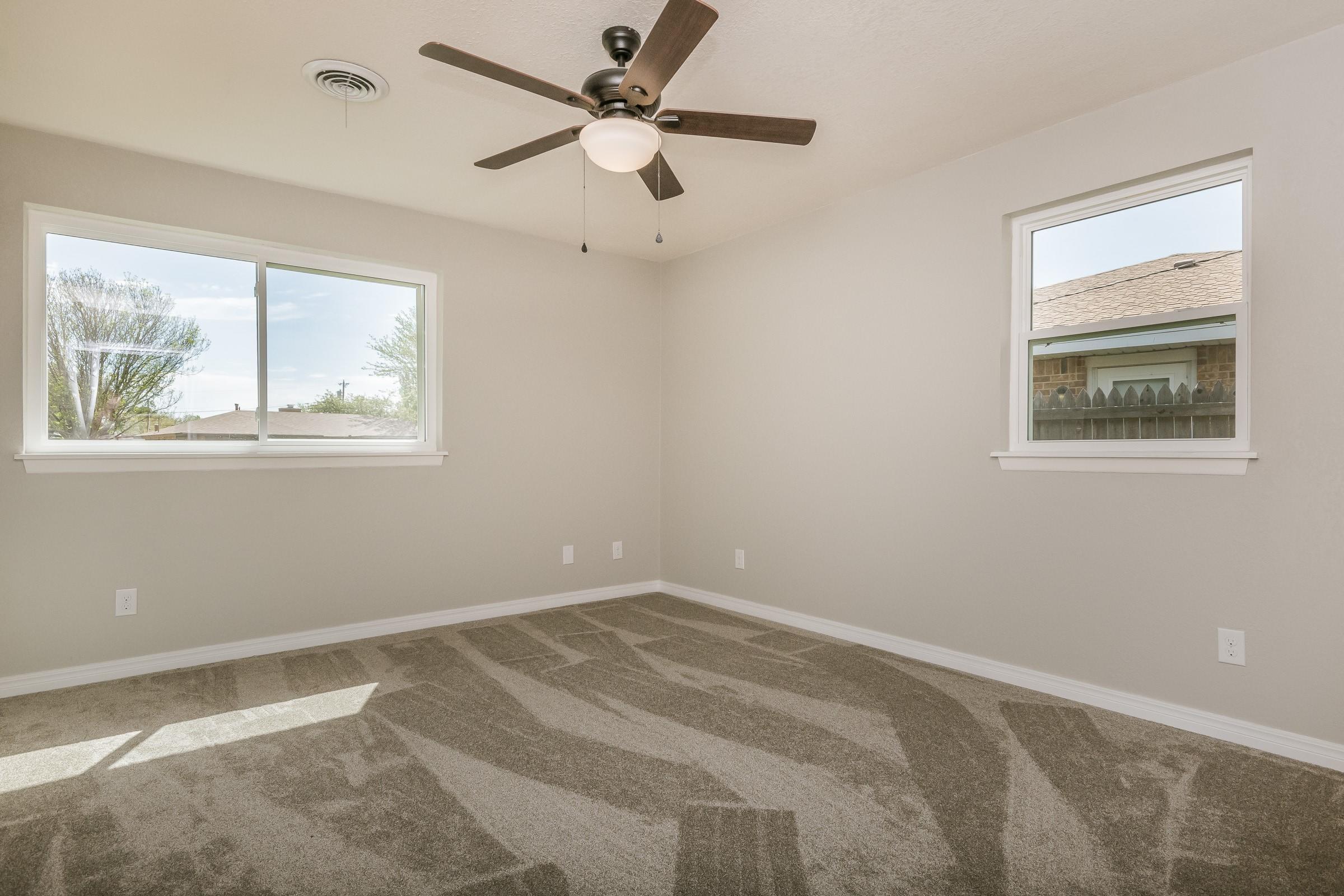 4206 Kingston Road Amarillo, TX 79109 - Photo 8 of 17 Master Bedroom