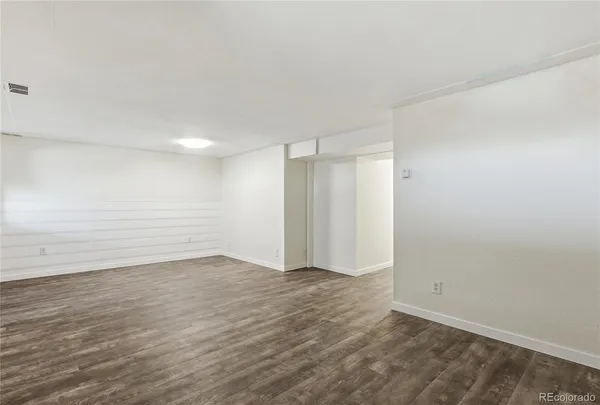 $1,425 | 6190 Wadsworth Boulevard, Arvada, CO 80003