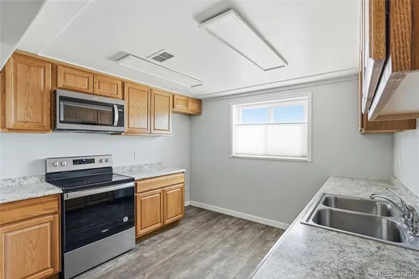 $1,425 | 6190 Wadsworth Boulevard, Arvada, CO 80003