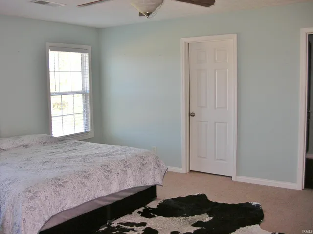 $324,900 | 9434 Hedgewood Court, Evansville, IN 47725