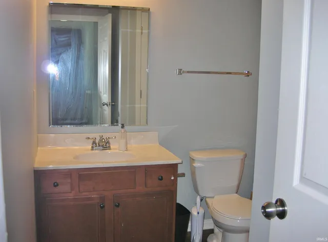 $324,900 | 9434 Hedgewood Court, Evansville, IN 47725