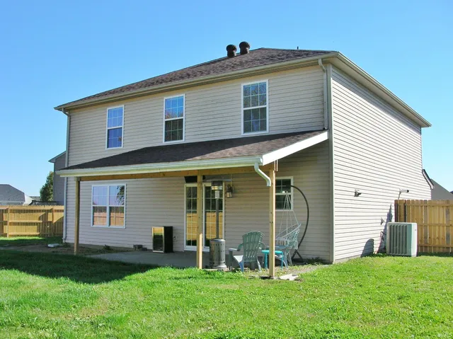 $324,900 | 9434 Hedgewood Court, Evansville, IN 47725