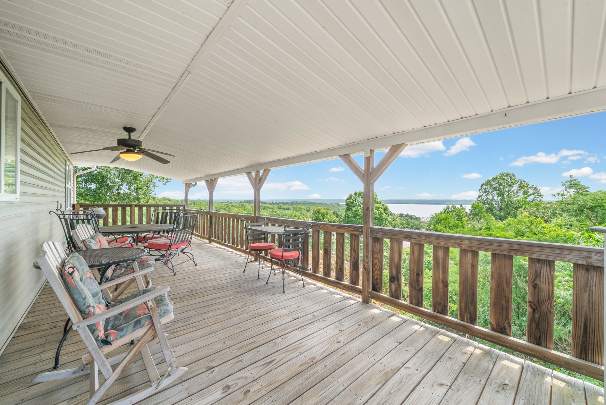 1060 Cypress Road Buchanan, TN 38222 - Photo 2 of 49