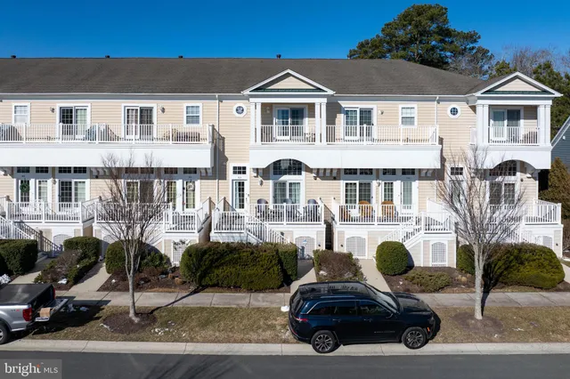 $399,900 | 12135 Landings Boulevard, Unit 303, Berlin, MD 21811
