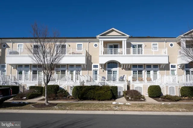 $399,900 | 12135 Landings Boulevard, Unit 303, Berlin, MD 21811