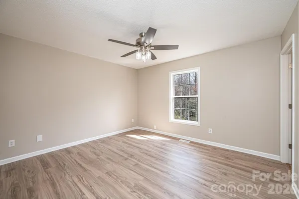 $269,000 | 1337 Gallatin Lane, Hudson, NC 28638