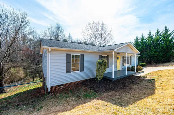 $269,000 | 1337 Gallatin Lane, Hudson, NC 28638
