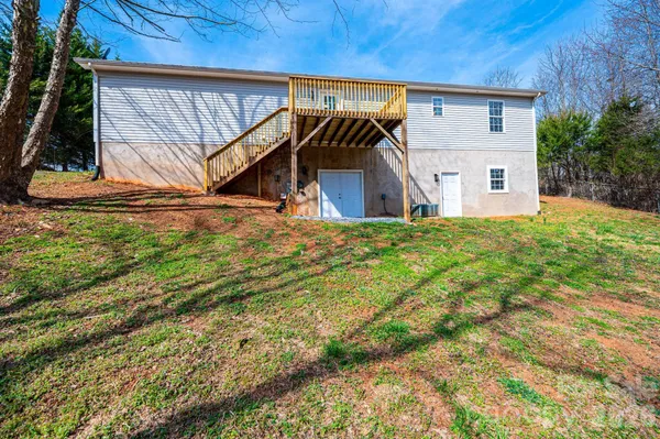 $269,000 | 1337 Gallatin Lane, Hudson, NC 28638