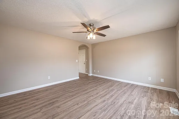 $269,000 | 1337 Gallatin Lane, Hudson, NC 28638