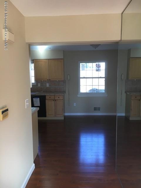 16 Remsen Drive Howell, NJ 07731 - Photo 7 of 16 IMG_2433