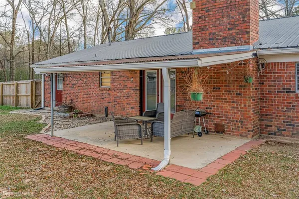 $239,000 | 240 McDowell Street, Doyline, LA 71023