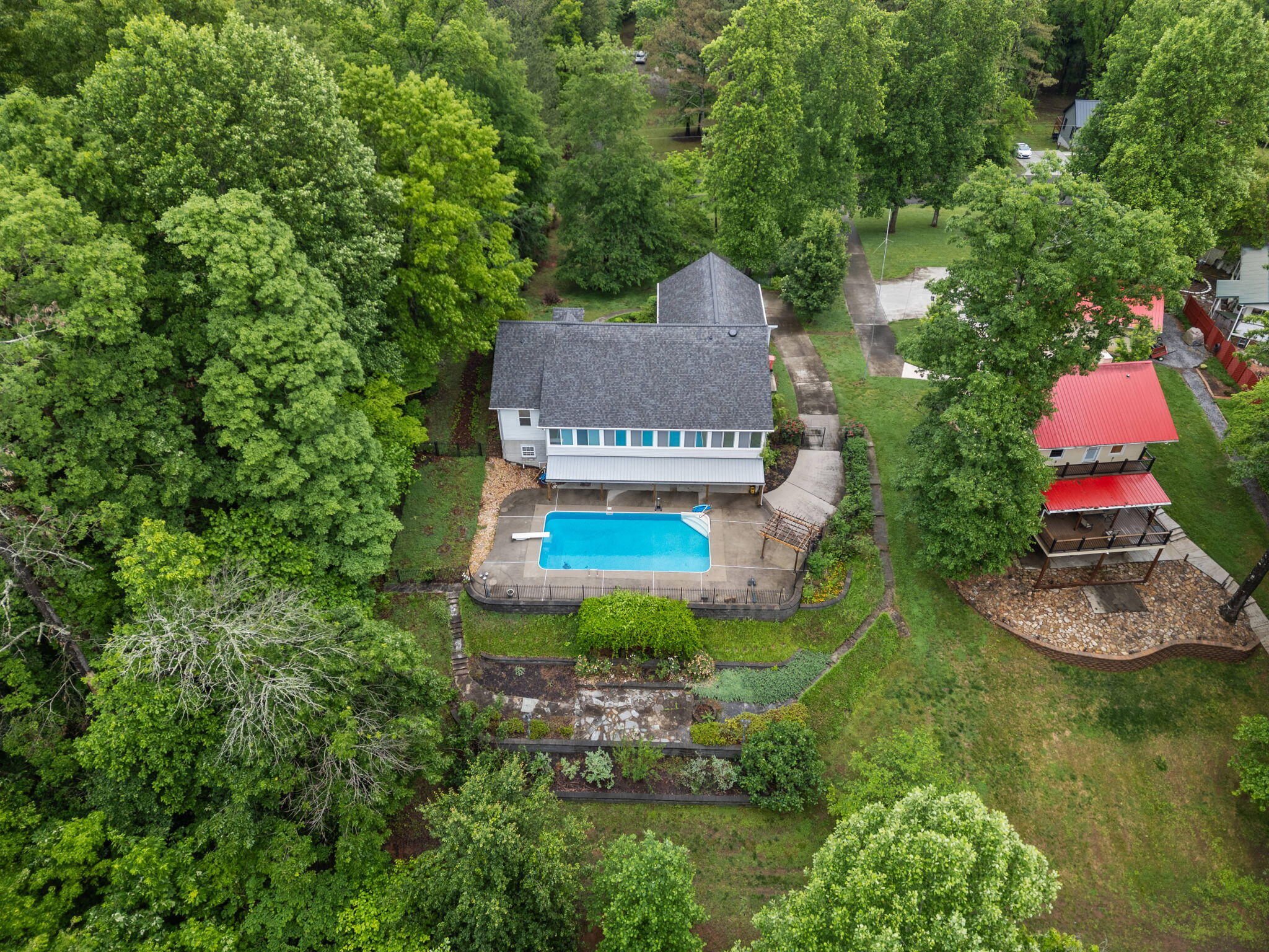 719 Lakehaven Circle Decatur, TN 37322 - Photo 1 of 43 44-web-or-mls-Lakehaven Cir-Autumn B-44