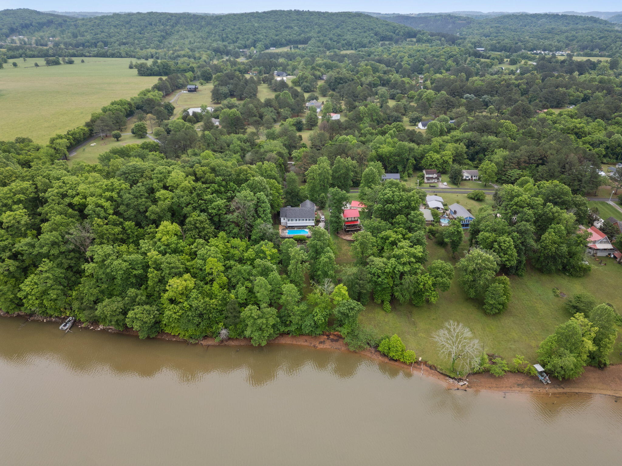 719 Lakehaven Circle Decatur, TN 37322 - Photo 43 of 43 43-web-or-mls-Lakehaven Cir-Autumn B-43