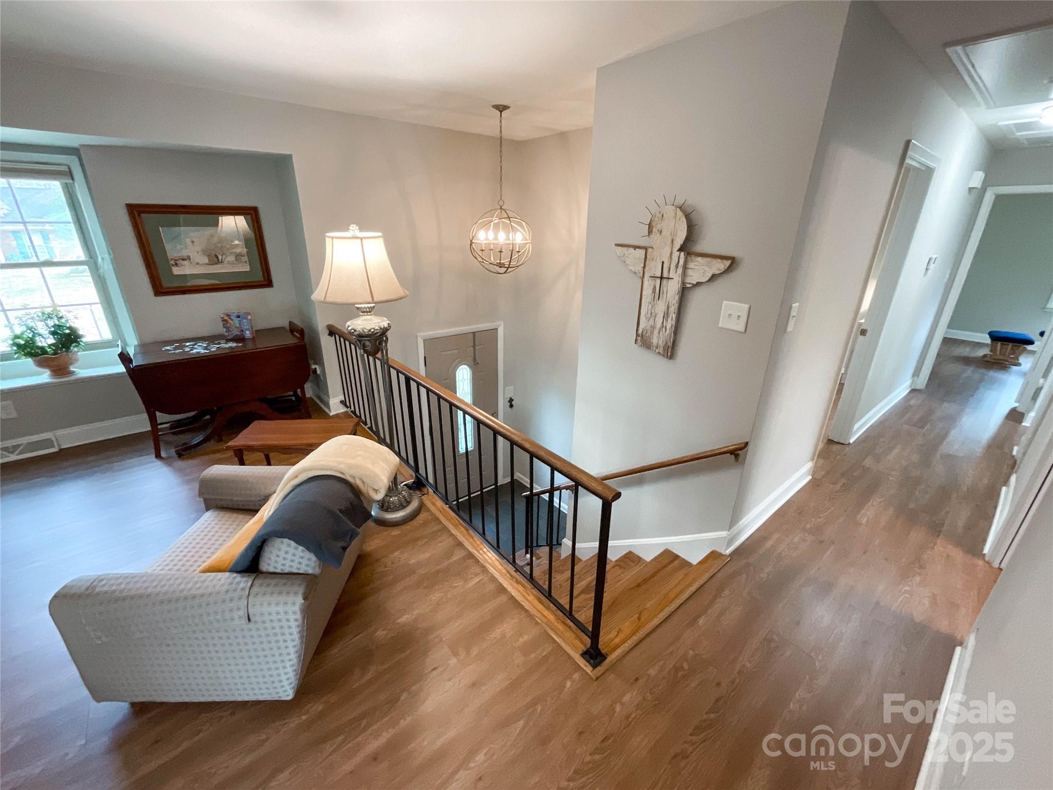 7109 Edgefield Court Matthews, NC 28104 - Photo 4 of 34