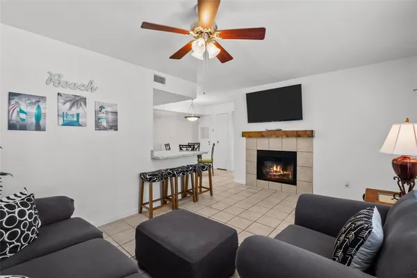 $168,000 | 3506 Cove View Boulevard, Unit 1615, Galveston, TX 77554