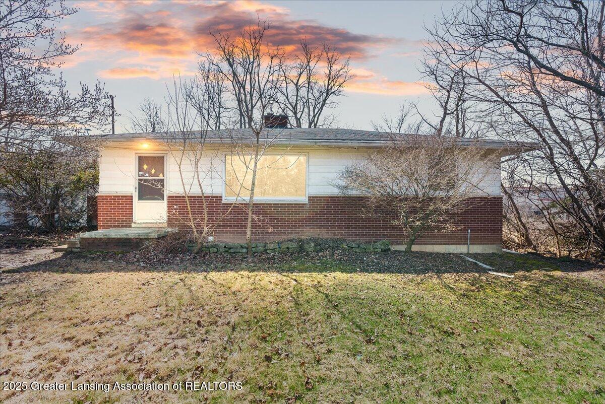 2567 Jolly Road Okemos, MI 48864 - Photo 30 of 30 01-Media Jett - 24