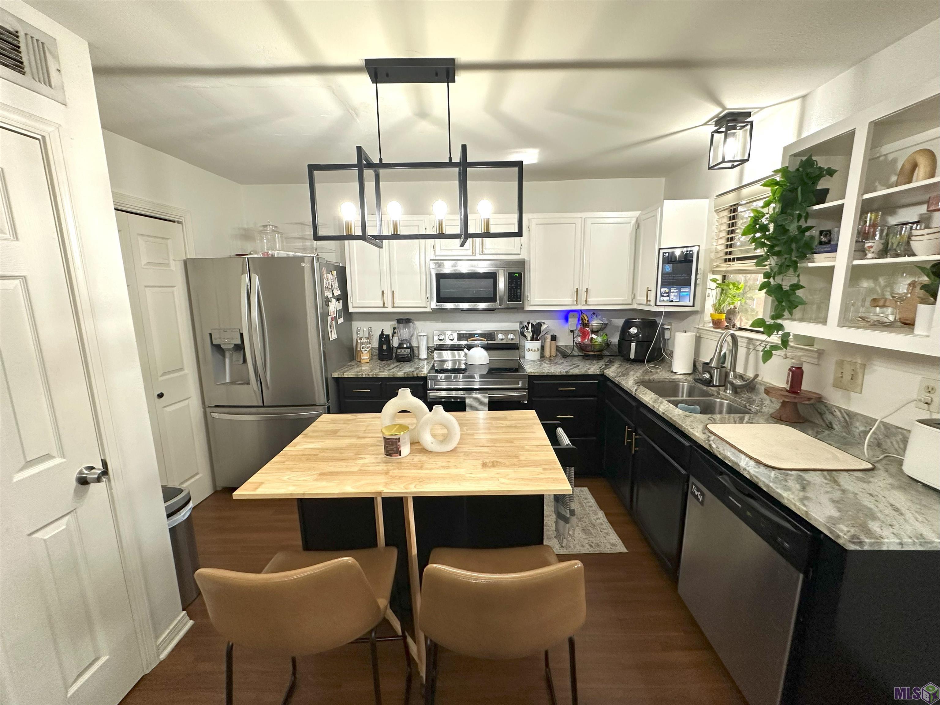 8732 Jefferson Highway Baton Rouge, LA 70809 - Photo 4 of 21