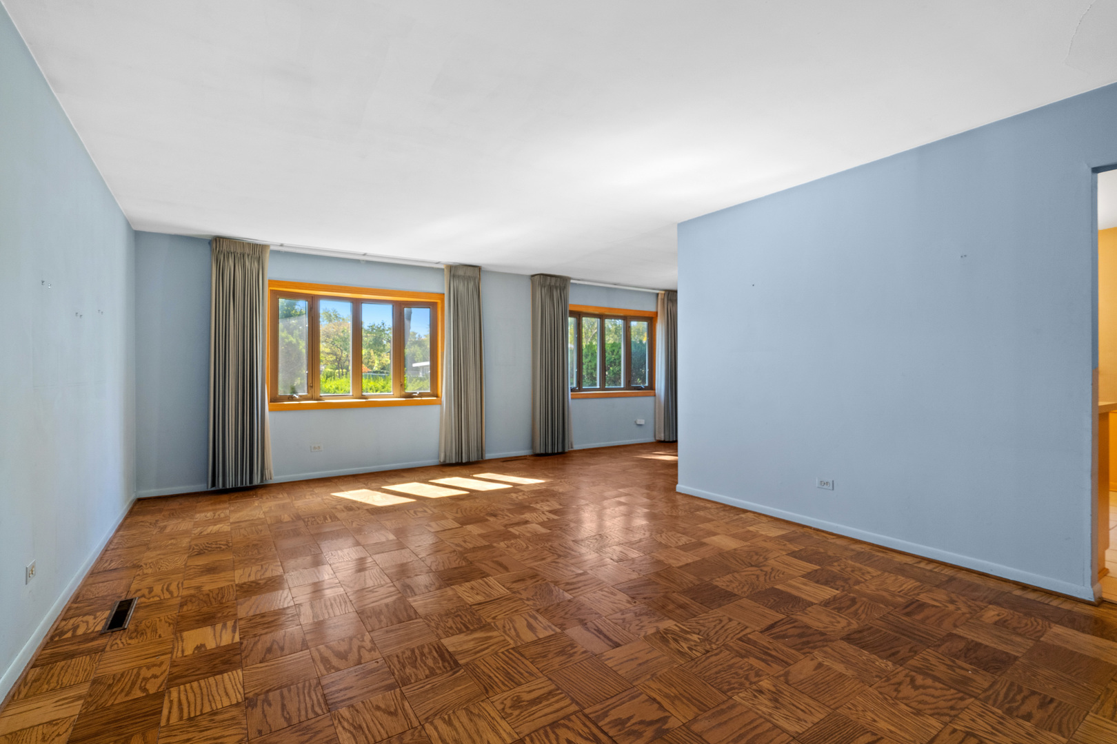 244 Thomas Street Park Forest, IL 60466 - Photo 6 of 30 a view of an empty room with a window