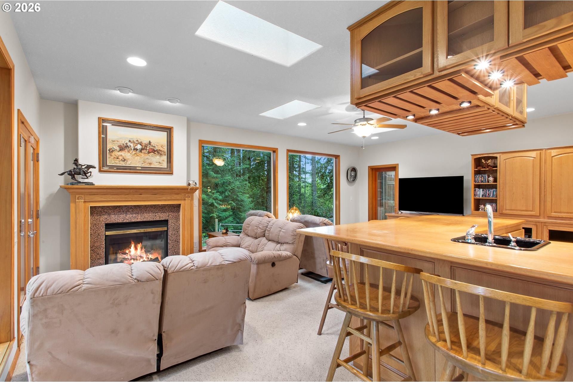 9920 Southeast Bull Run Road Corbett, OR 97019 - Photo 29 of 48 Family Room