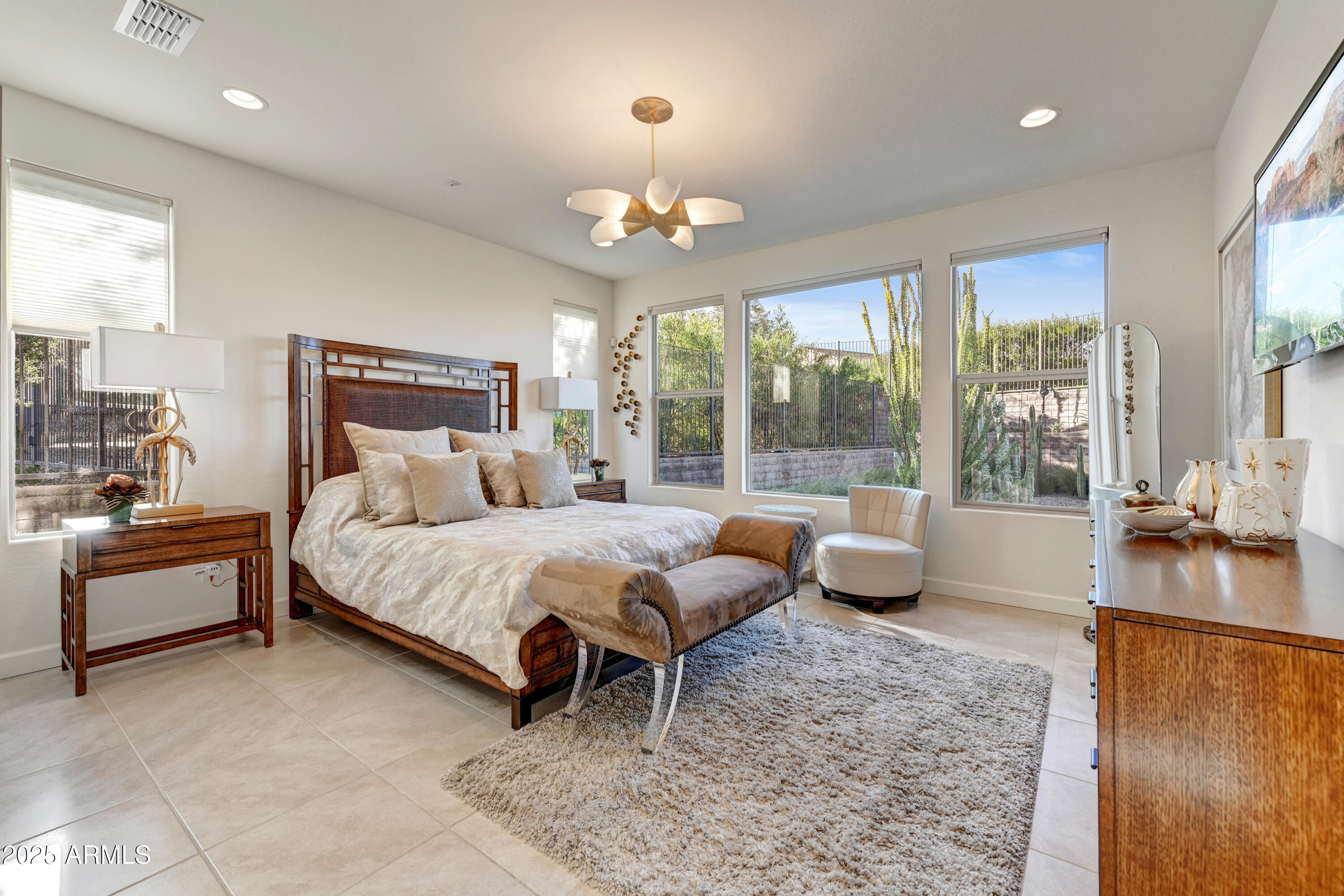 28216 North Crook Court Rio Verde, AZ 85263 - Photo 18 of 36 18-Primary Suite