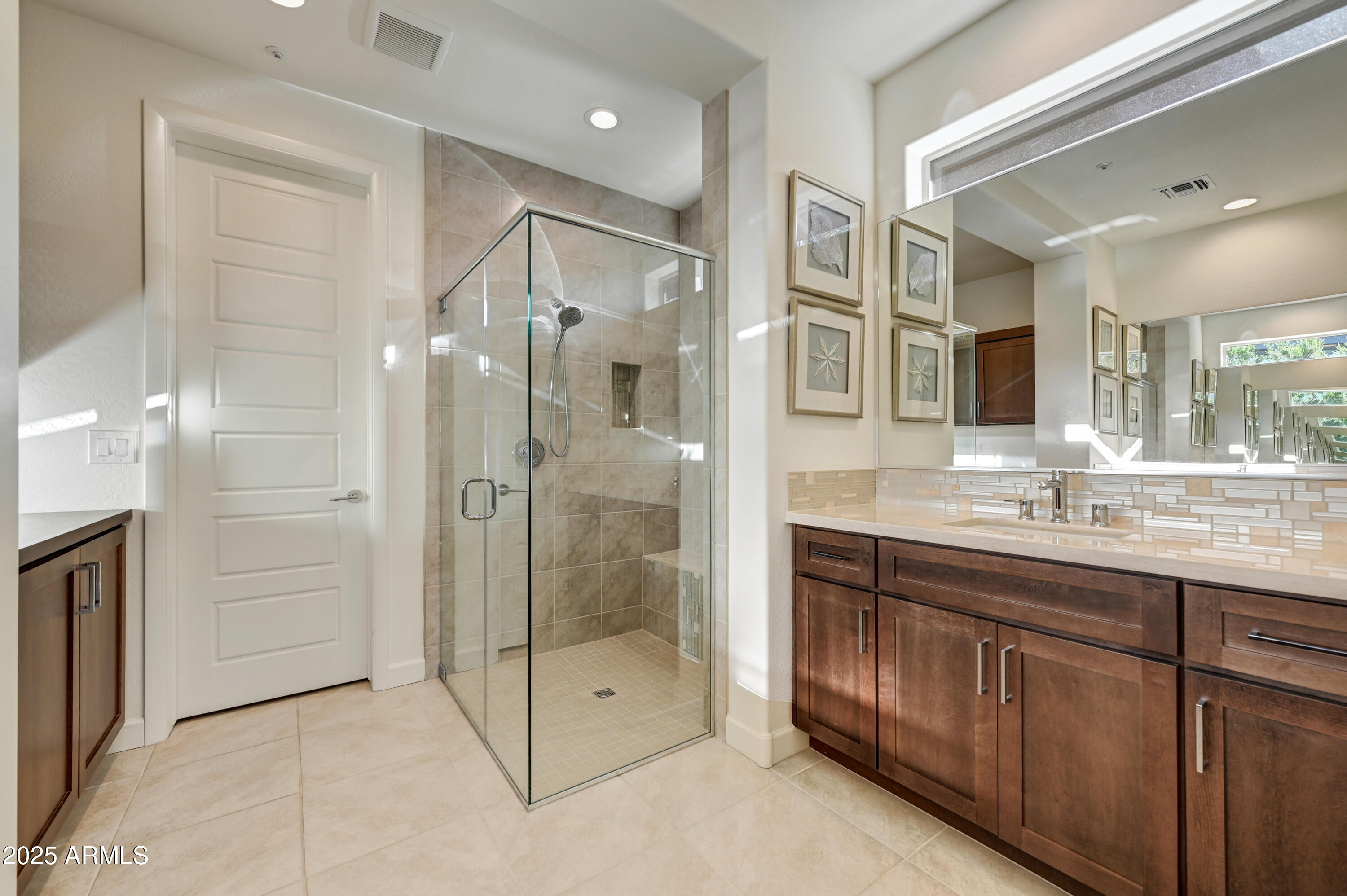 28216 North Crook Court Rio Verde, AZ 85263 - Photo 21 of 36 21-Primary Bath II