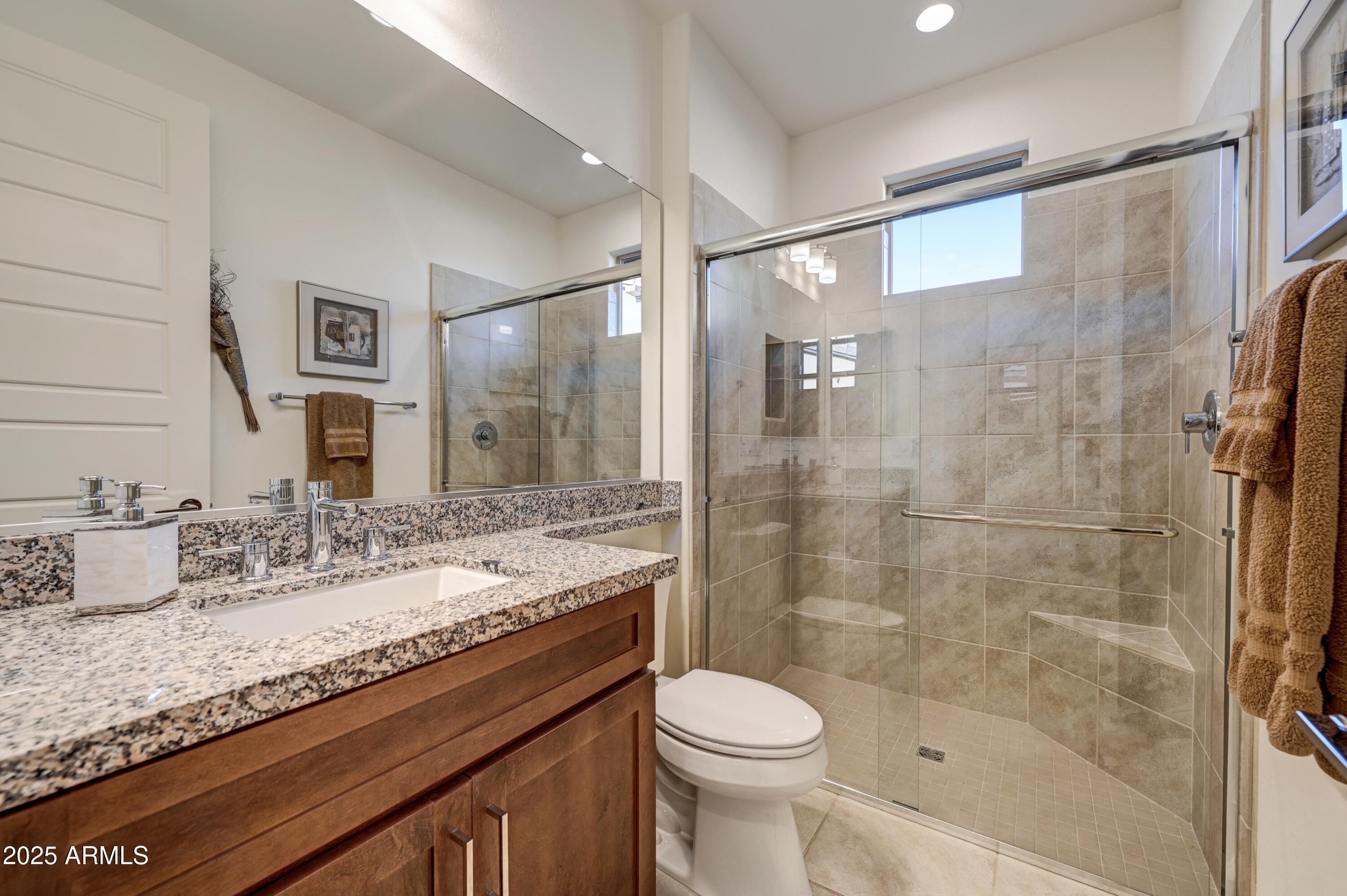 28216 North Crook Court Rio Verde, AZ 85263 - Photo 23 of 36 23-Guest Bath