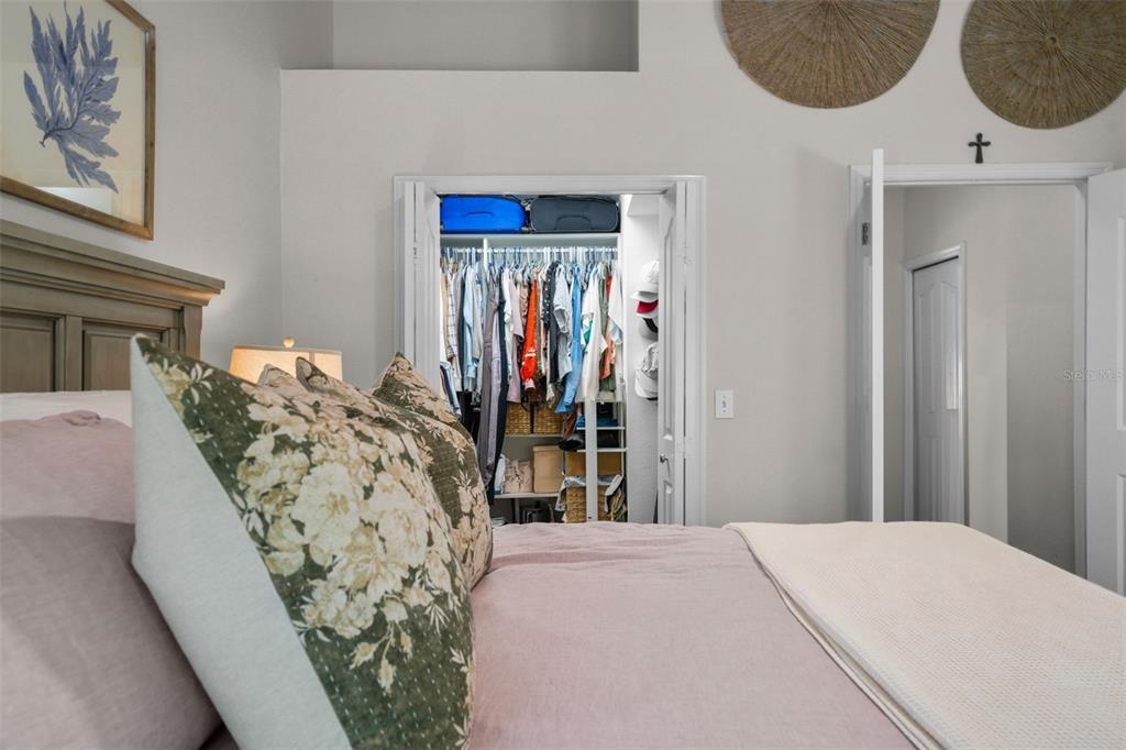 1451 Harbour Walk Road Tampa, FL 33602 - Photo 21 of 51 a bed room with a bed