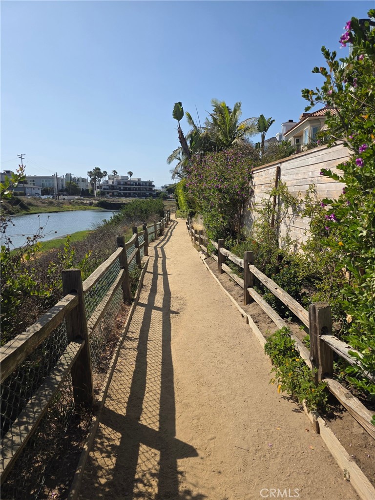 120 Hurricane Street, Unit 2 Marina del Rey, CA 90292 - Photo 45 of 47