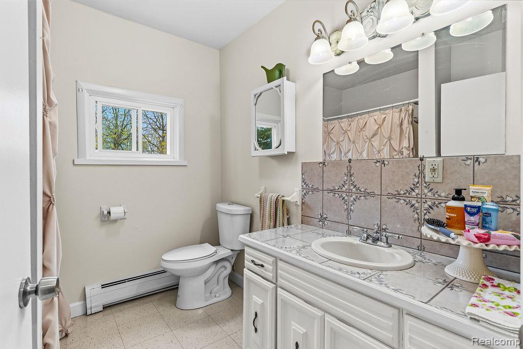 327 Reid Road Grand Blanc, MI 48439 - Photo 42 of 88