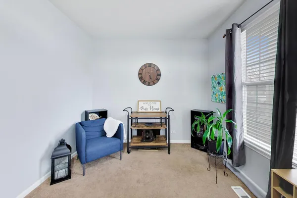 $340,000 | 1267 Arapaho Court, Naperville, IL 60540