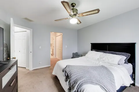 $340,000 | 1267 Arapaho Court, Naperville, IL 60540