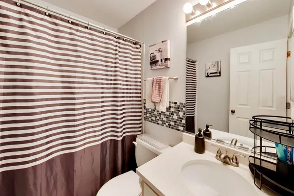 $340,000 | 1267 Arapaho Court, Naperville, IL 60540