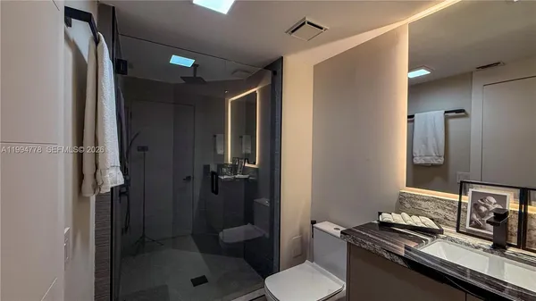 $10,900 | 2000 Island Boulevard, Unit 2404, Aventura, FL 33160