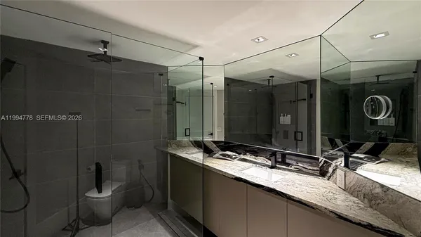 $10,900 | 2000 Island Boulevard, Unit 2404, Aventura, FL 33160