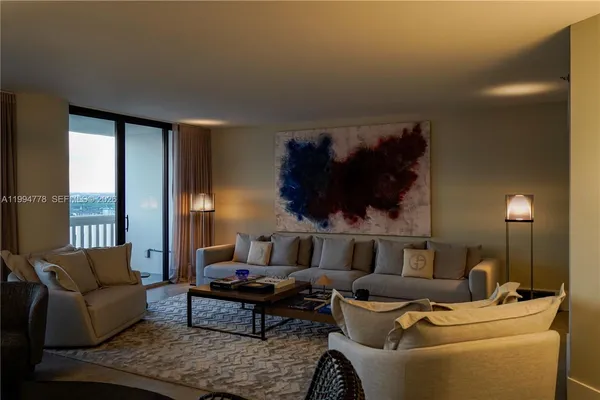 $10,900 | 2000 Island Boulevard, Unit 2404, Aventura, FL 33160