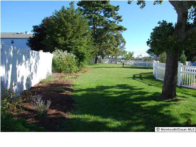 1096 Warren Point Road Toms River, NJ 08753 - Photo 22 of 25 Additional Photo