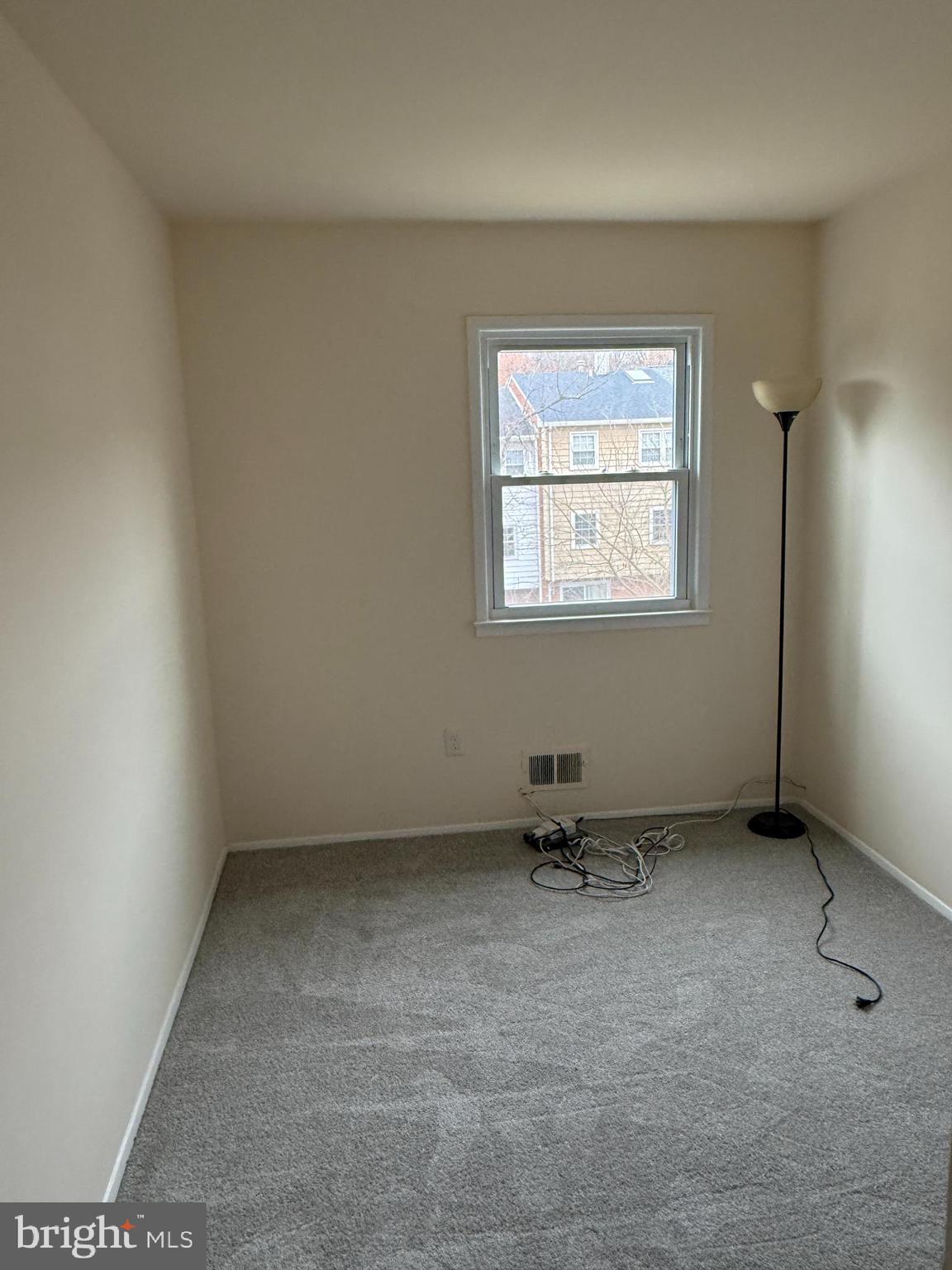 3519 Buffalo Court Woodbridge, VA 22193 - Photo 10 of 14