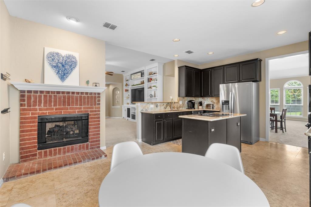 1908 Trail Ridge Lane Flower Mound, TX 75028 - Photo 7 of 28