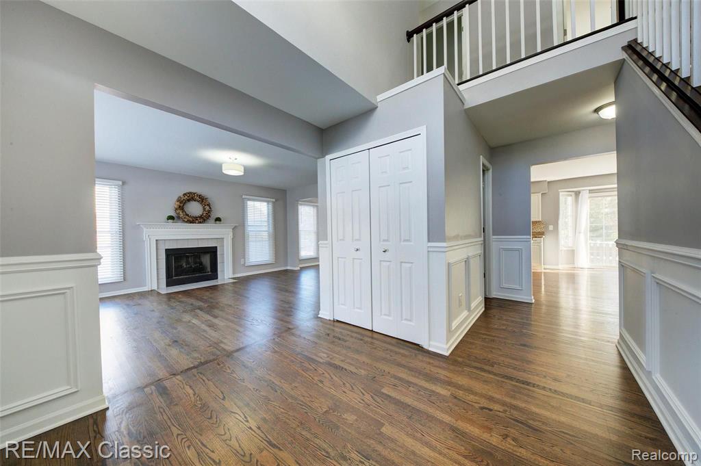1014 Pointe Pl Boulevard Rochester, MI 48307 - Photo 12 of 80