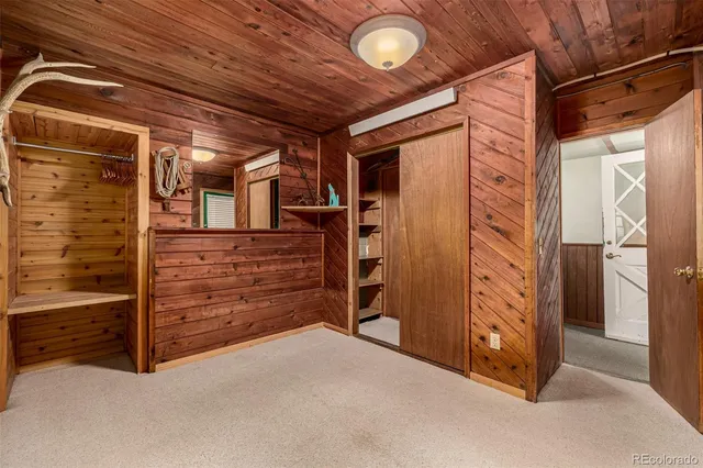 a view of a hallway with closet
