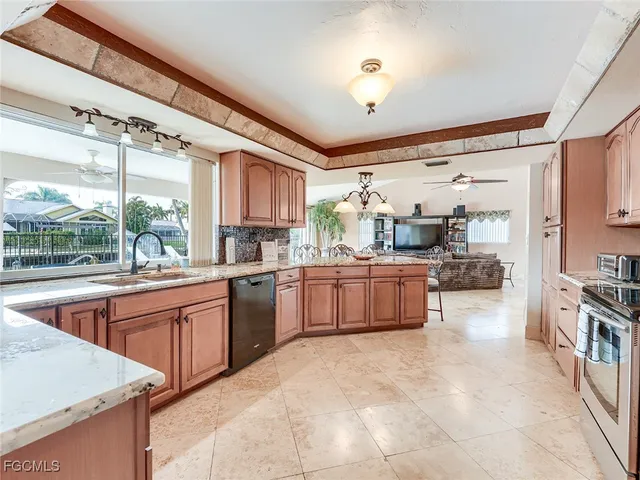 $749,000 | 1506 Southwest 52nd Lane, Cape Coral, FL 33914