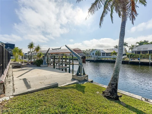 $749,000 | 1506 Southwest 52nd Lane, Cape Coral, FL 33914
